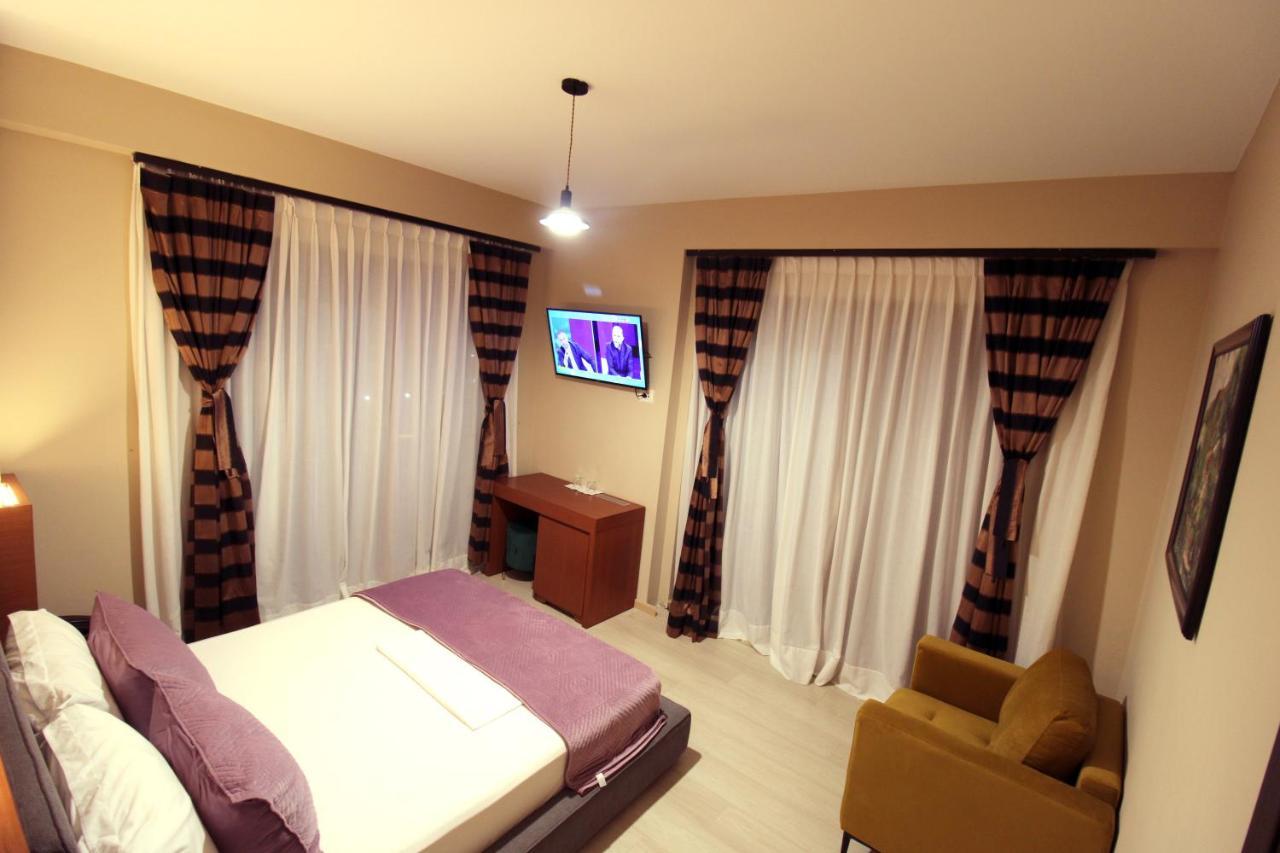 6 Milje Hotel Ksamil Exterior photo